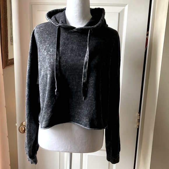 Chemistry Tops - Chemistry Cotton Blend Cropped Hoodie Vintage z black Size M